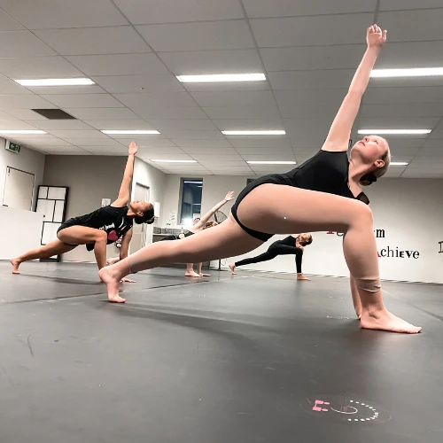 Contemporary Dance Class Logan